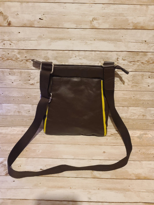 Principles by Ben de Lisi 100% Leather Crossbody Bag — Very Good Condition